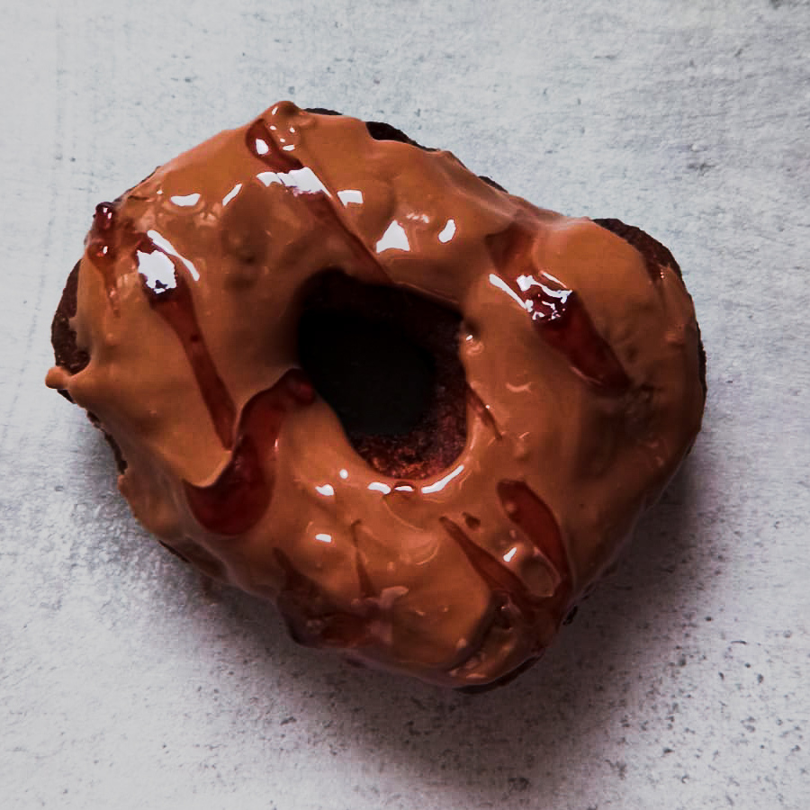 oponki serowe donut z czekoladą i polewą owocową